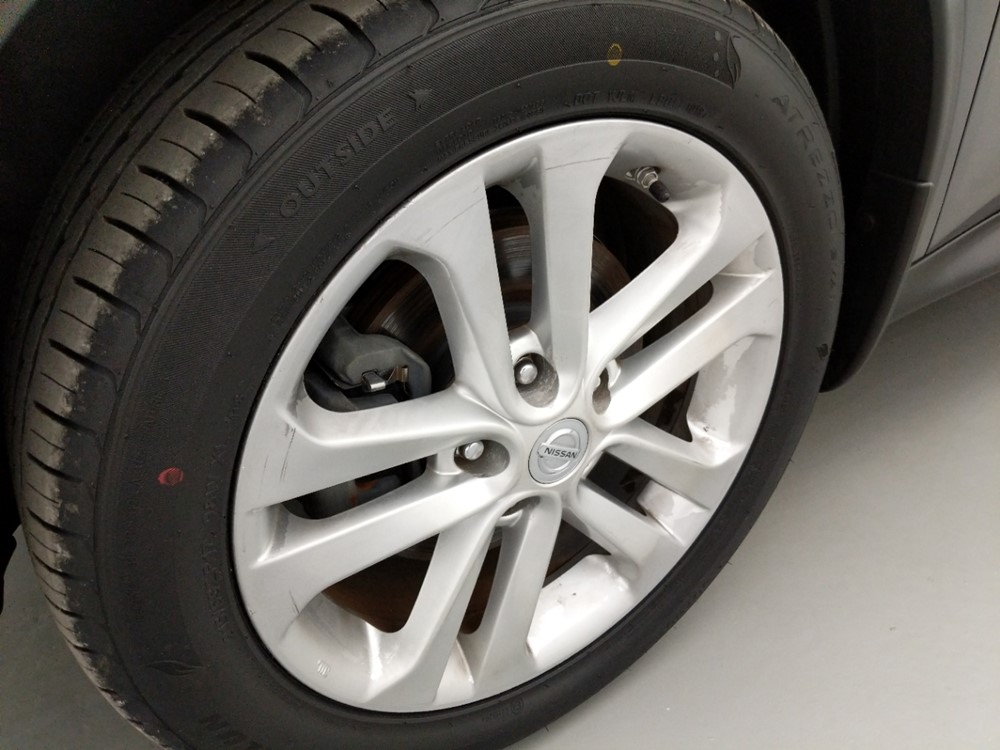 2013 Nissan JUKE - Wheel