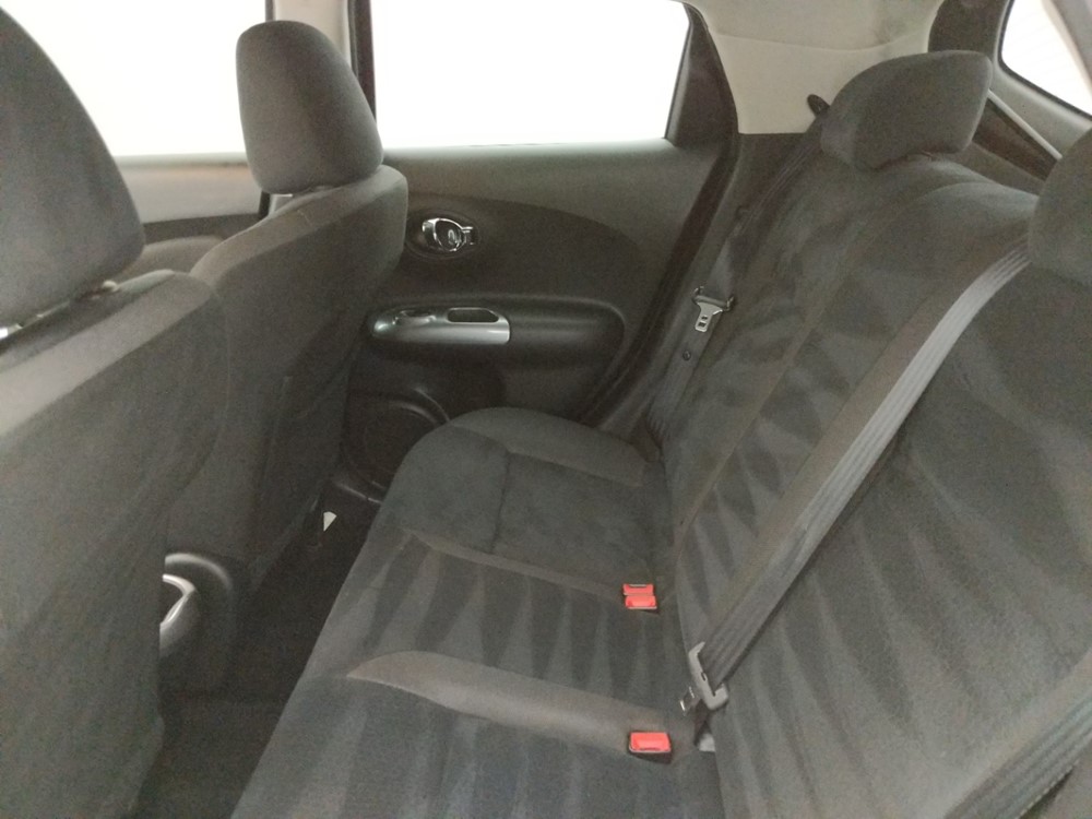 2013 Nissan JUKE - Driver Rear Seat
