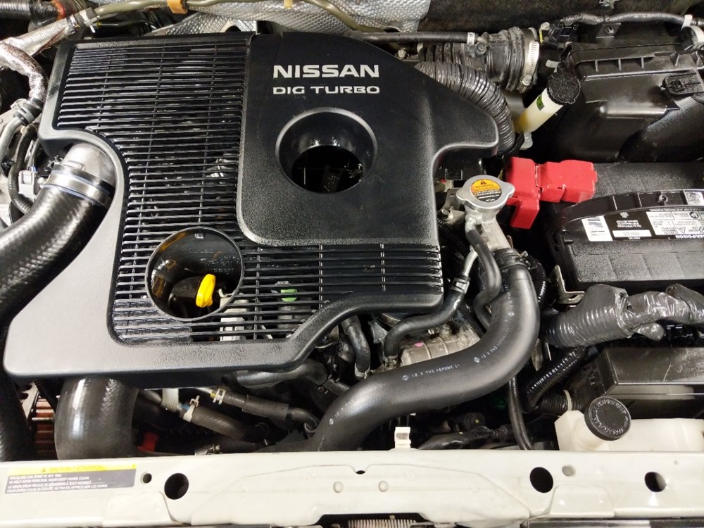 2013 Nissan JUKE - Engine