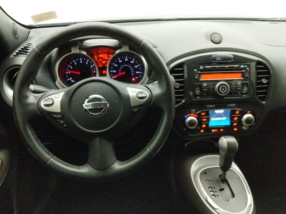2013 Nissan JUKE - Driver Dash