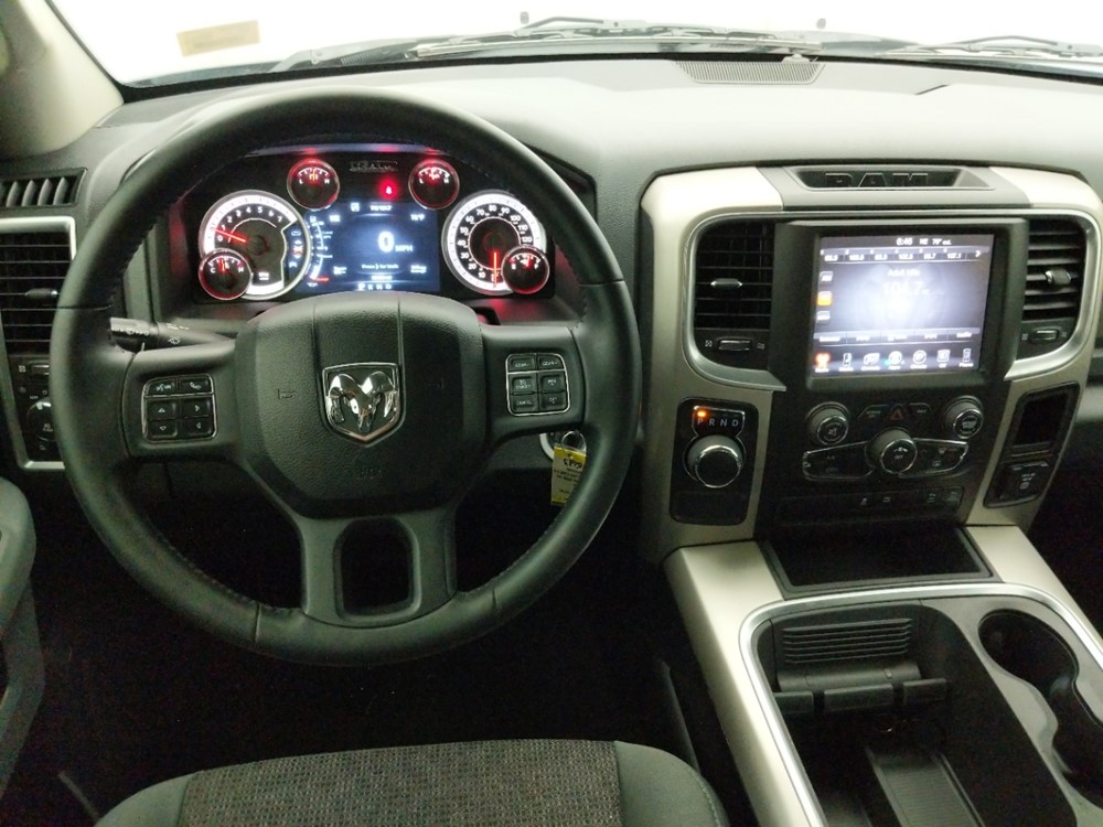 2016 Dodge Ram 1500 - Driver Dash