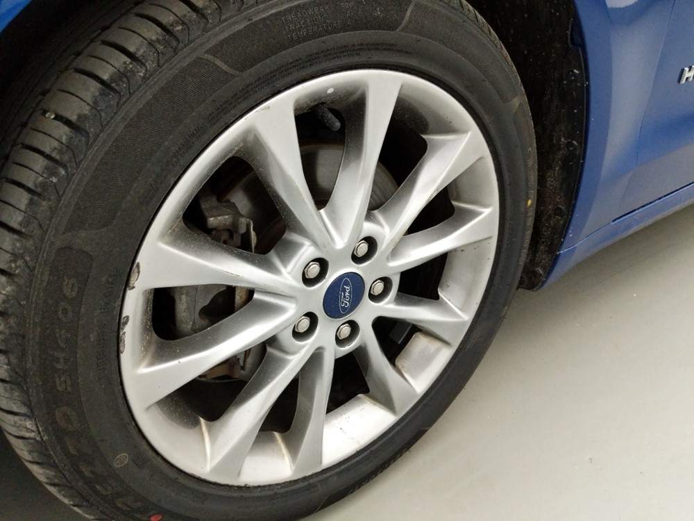 2017 Ford Fusion - Wheel