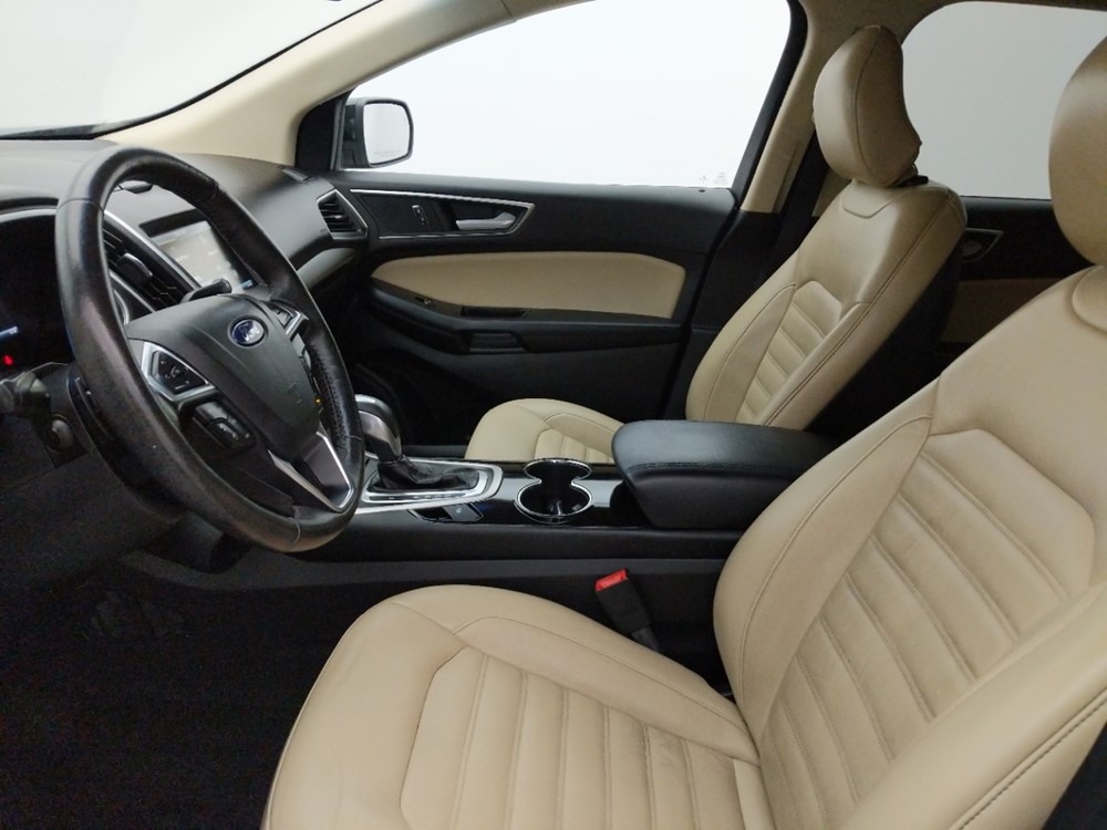 2015 Ford Edge - Driver Front Seat