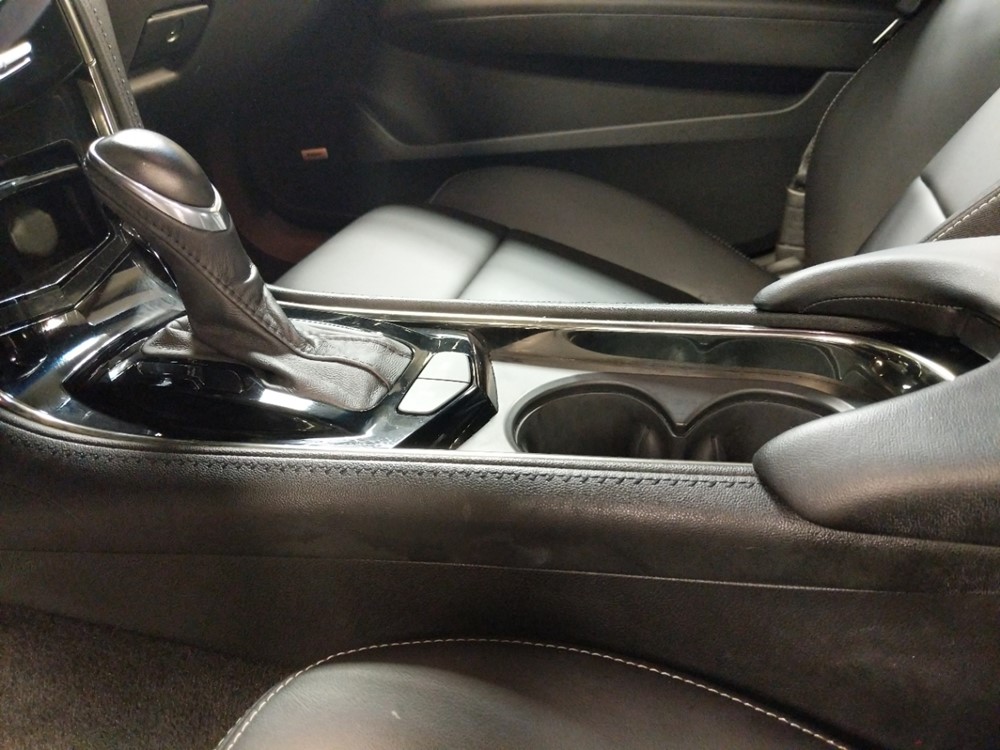 2016 Cadillac ATS - Center Console/Cup Holders