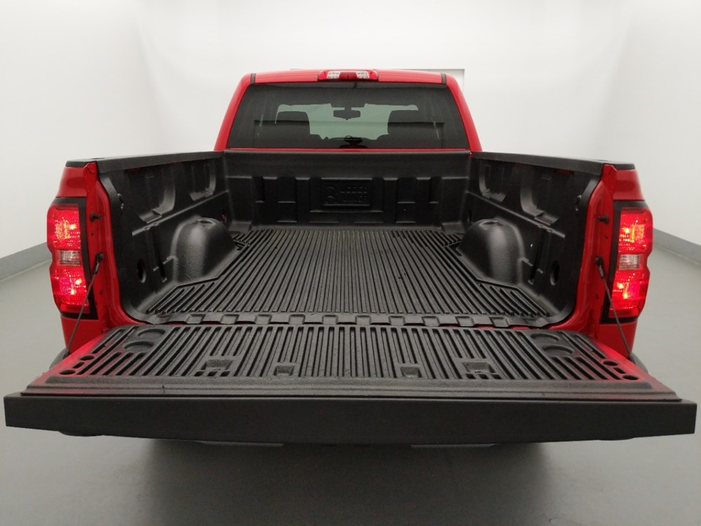 2018 Chevrolet Silverado 1500 - Trunk