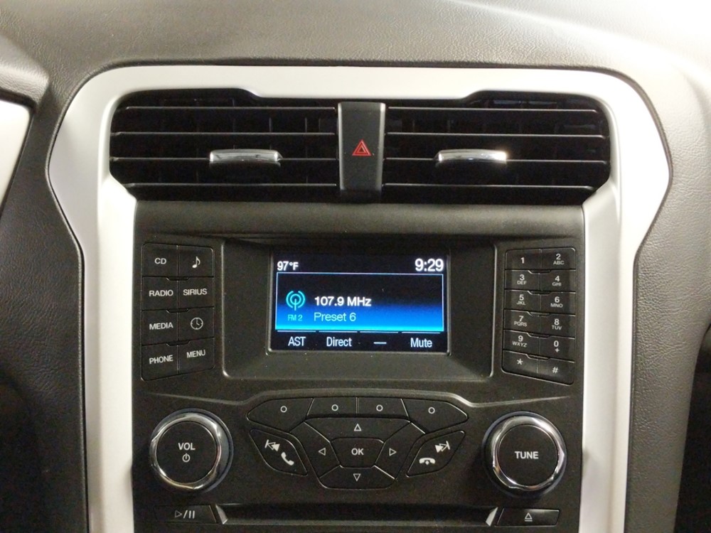 2016 Ford Fusion - Stereo Package
