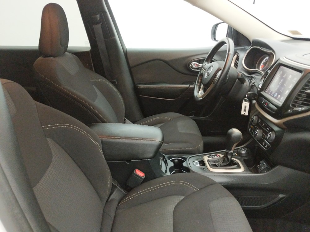 2016 Jeep Cherokee - Passenger Front Seat