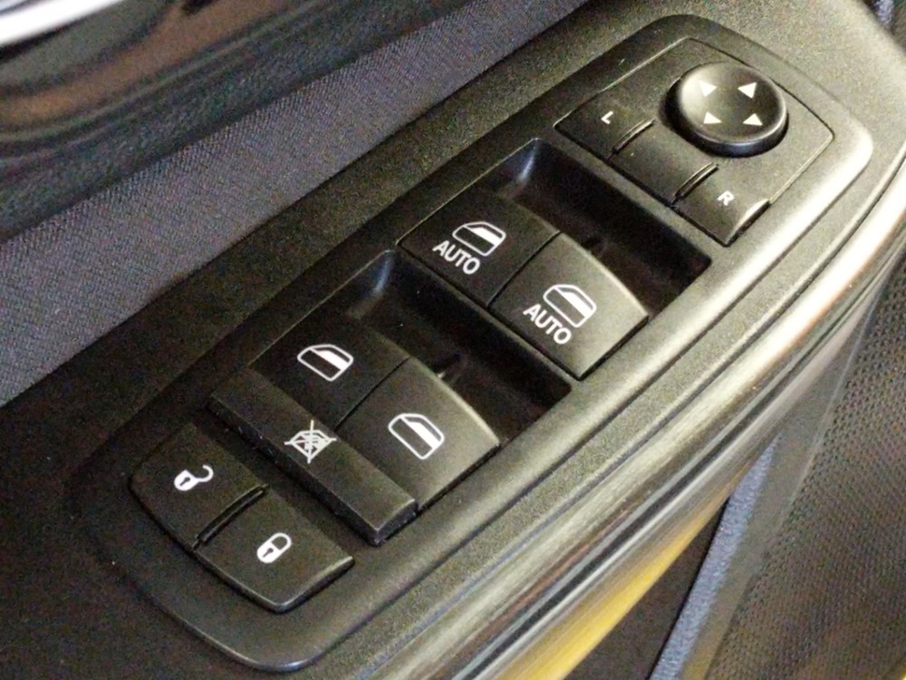 2016 Jeep Cherokee - Driver Power Windows/Lock Control