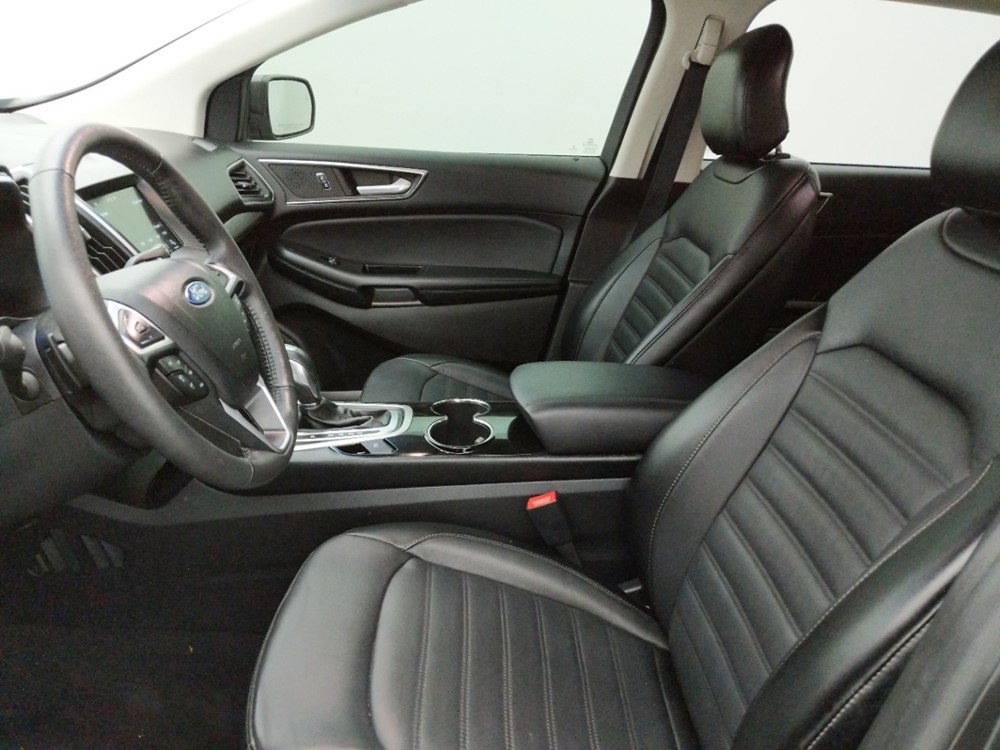 2016 Ford Edge - Driver Front Seat