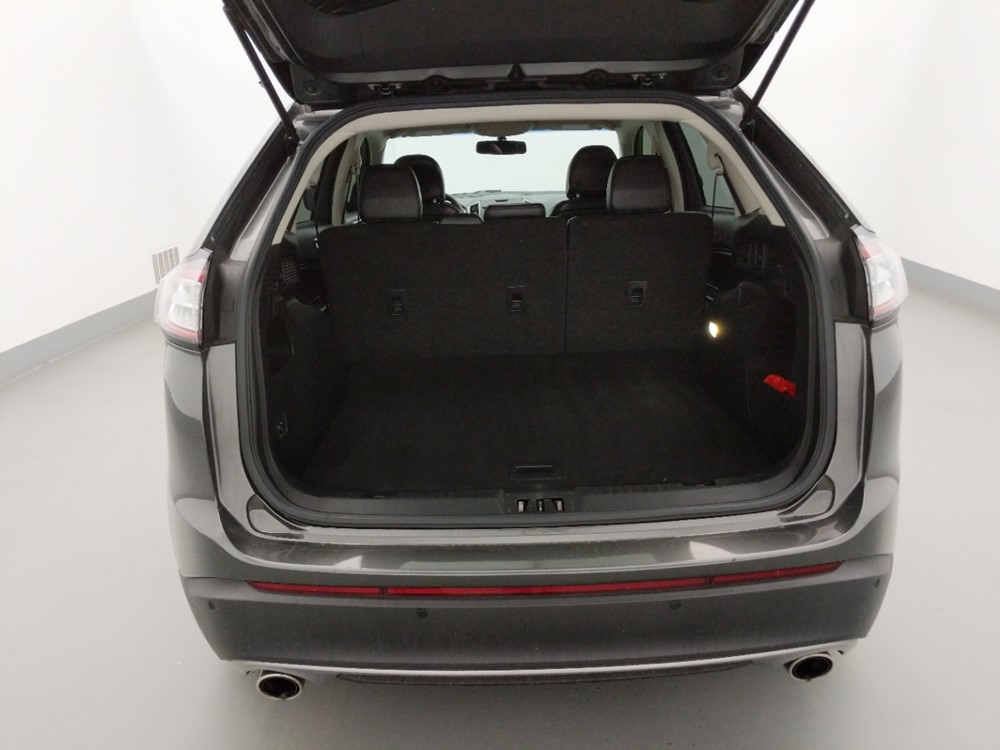 2016 Ford Edge - Trunk
