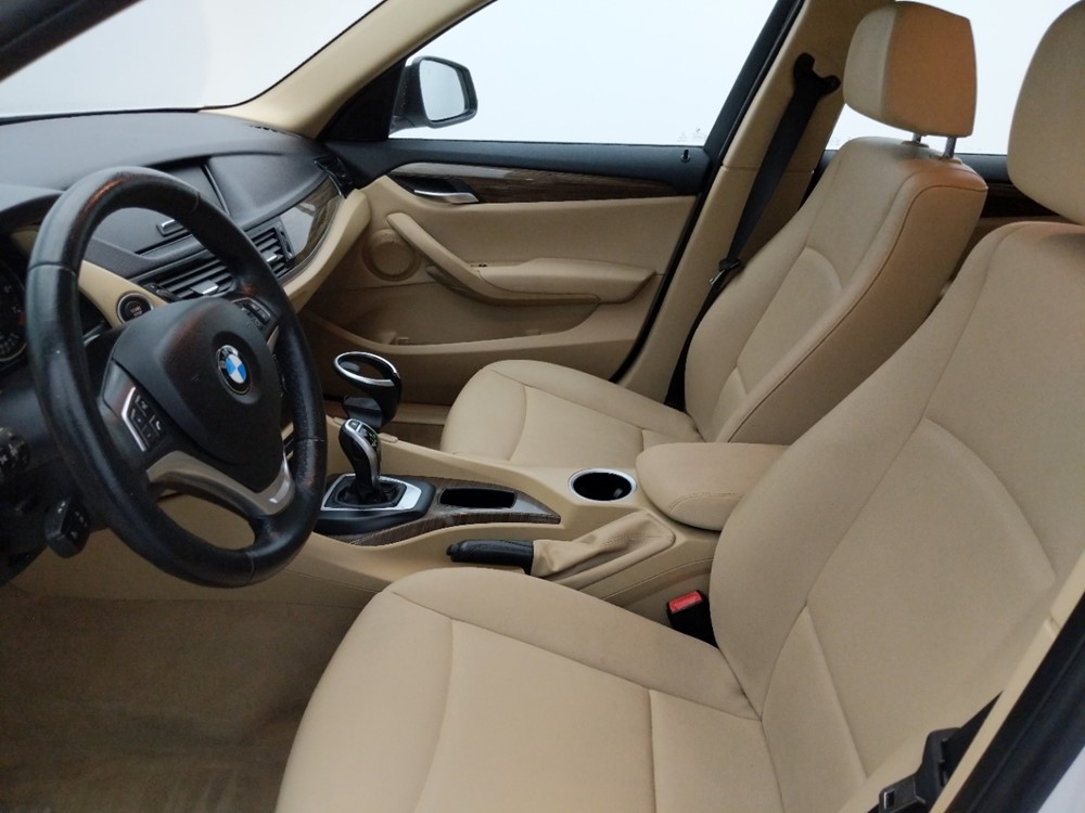 2015 BMW X1 - Driver Front Seat