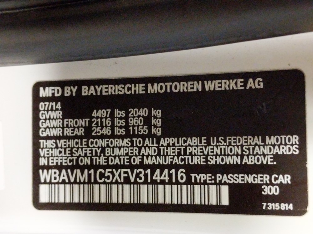 2015 BMW X1 - VIN Plate
