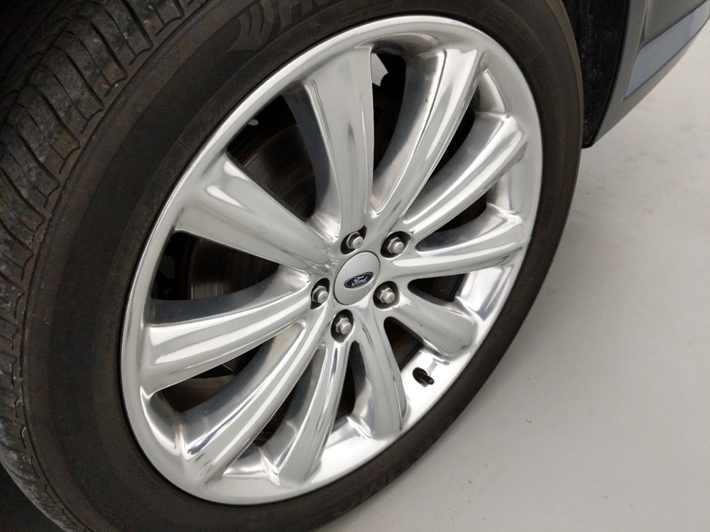 2016 Ford Flex - Wheel