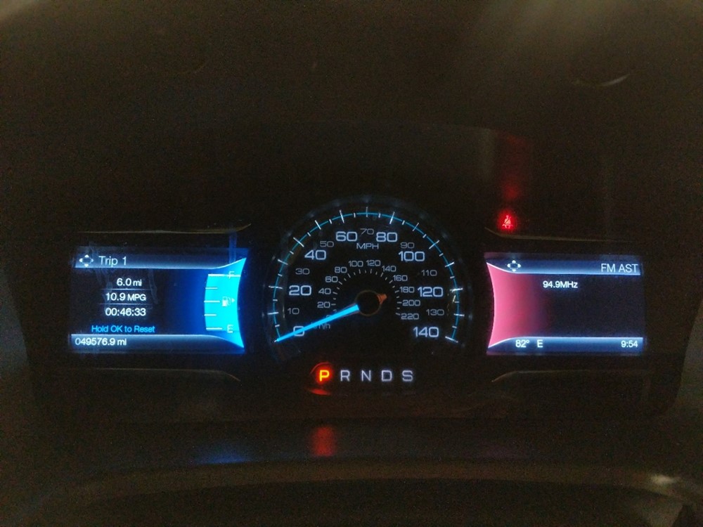 2016 Ford Flex - Odometer Close Up