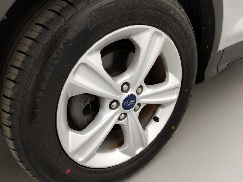 2015 Ford Escape - Wheel