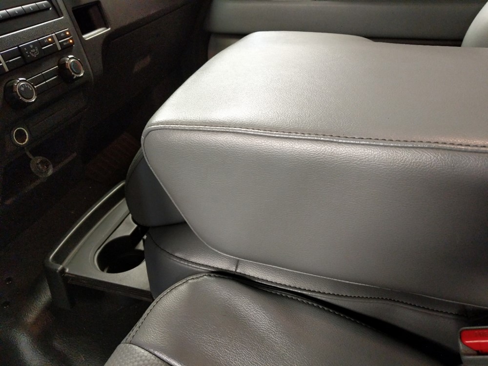 2013 Ford F-150 - Center Console/Cup Holders