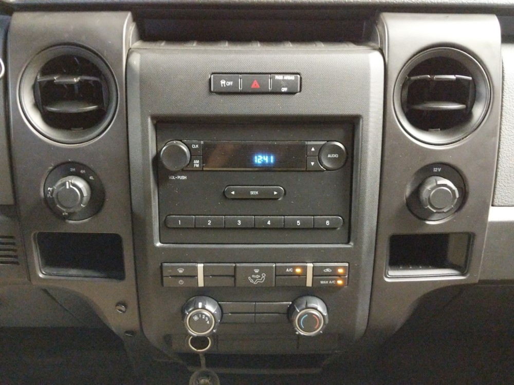 2013 Ford F-150 - Stereo Package