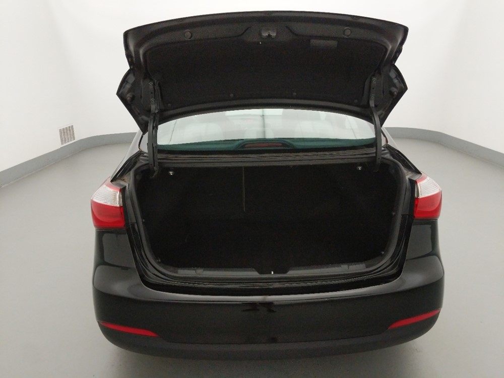 2016 Kia Forte - Trunk