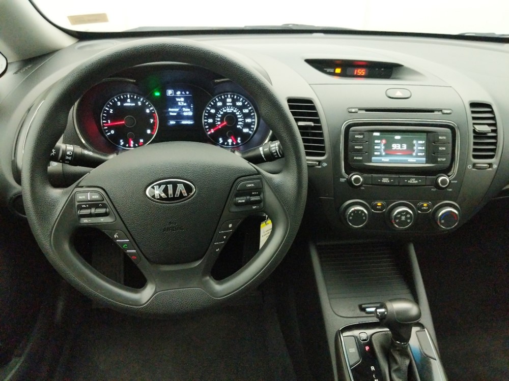 2017 Kia Forte - Driver Dash