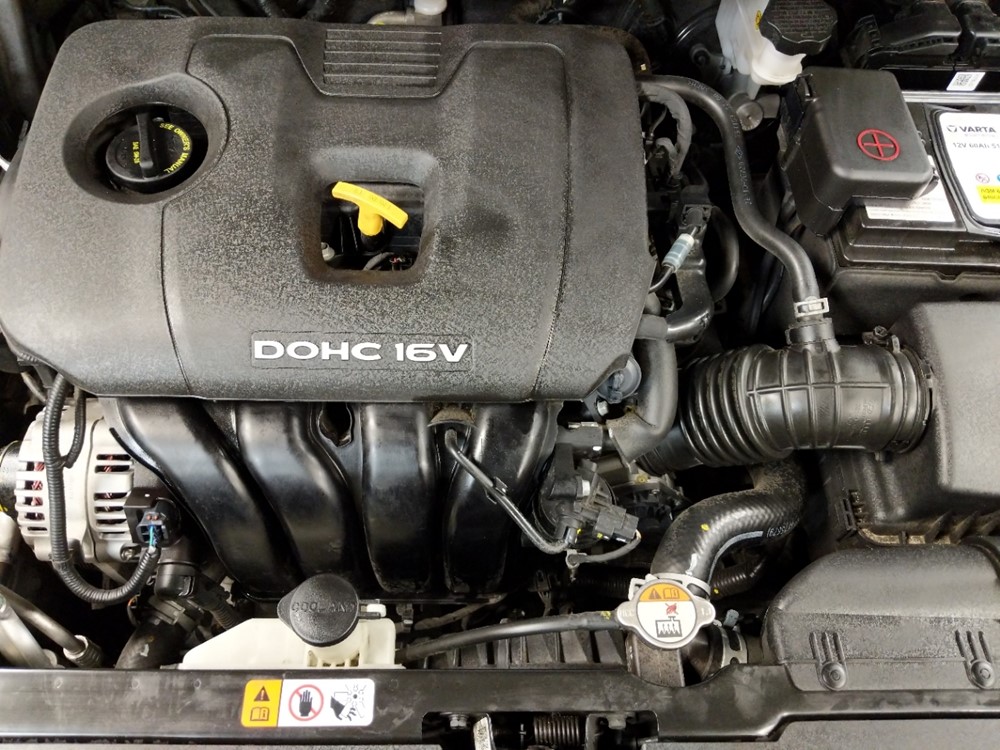 2017 Kia Forte - Engine