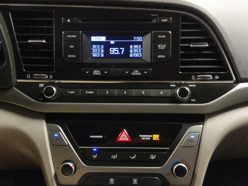 2017 Hyundai Elantra - Stereo Package
