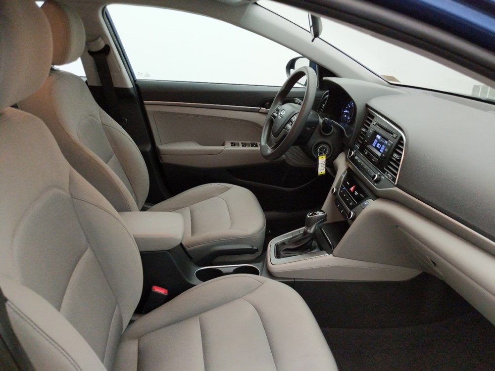 2017 Hyundai Elantra - Passenger Front Seat