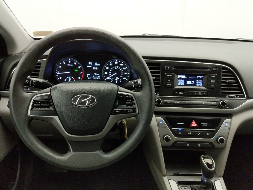 2017 Hyundai Elantra - Driver Dash
