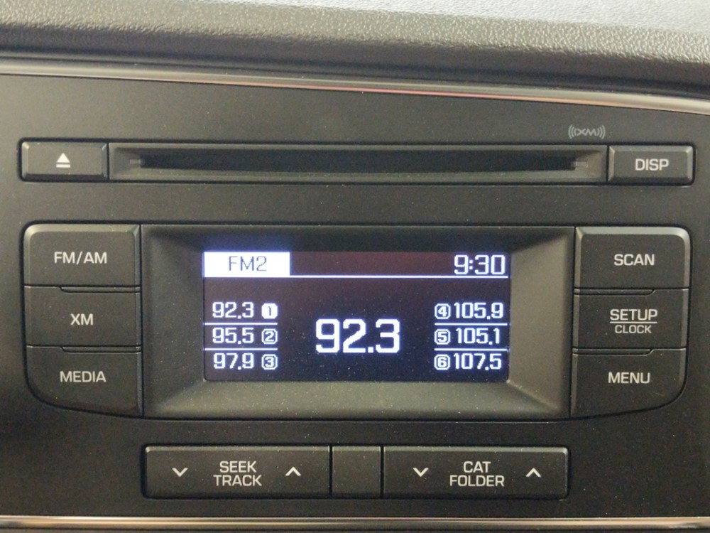 2017 Hyundai Elantra - Stereo Package