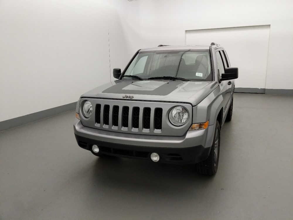 2016 Jeep Patriot - Driver Front Hood