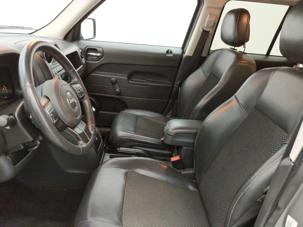 2016 Jeep Patriot - Driver Front Seat