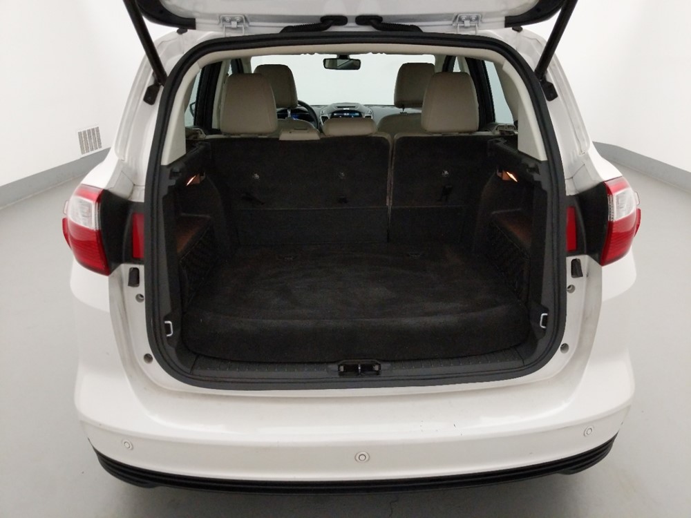 2014 Ford C-MAX - Trunk