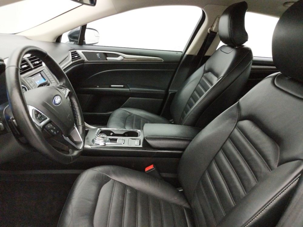 2017 Ford Fusion - Driver Front Seat