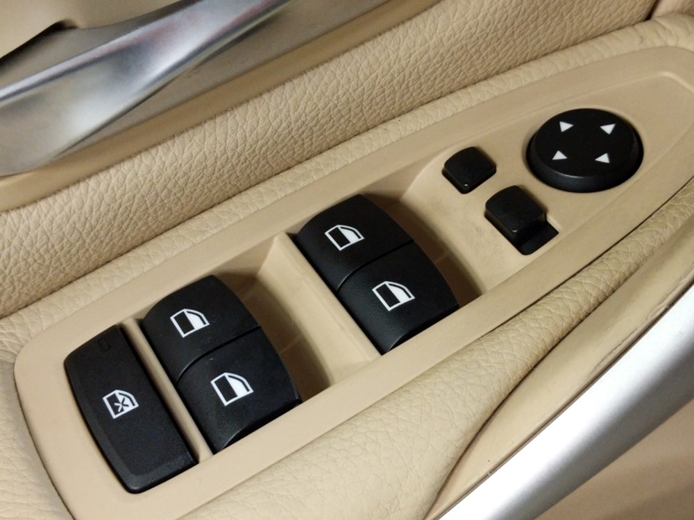 2013 BMW 328i - Driver Power Windows/Lock Control