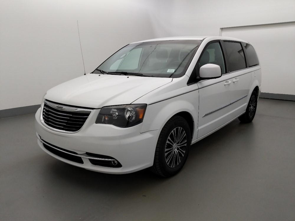 Used 2014 Chrysler Town and Country Driver Front Bumper