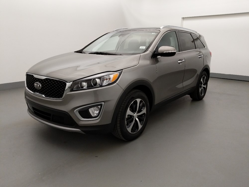 Used 2017 Kia Sorento Driver Front Bumper