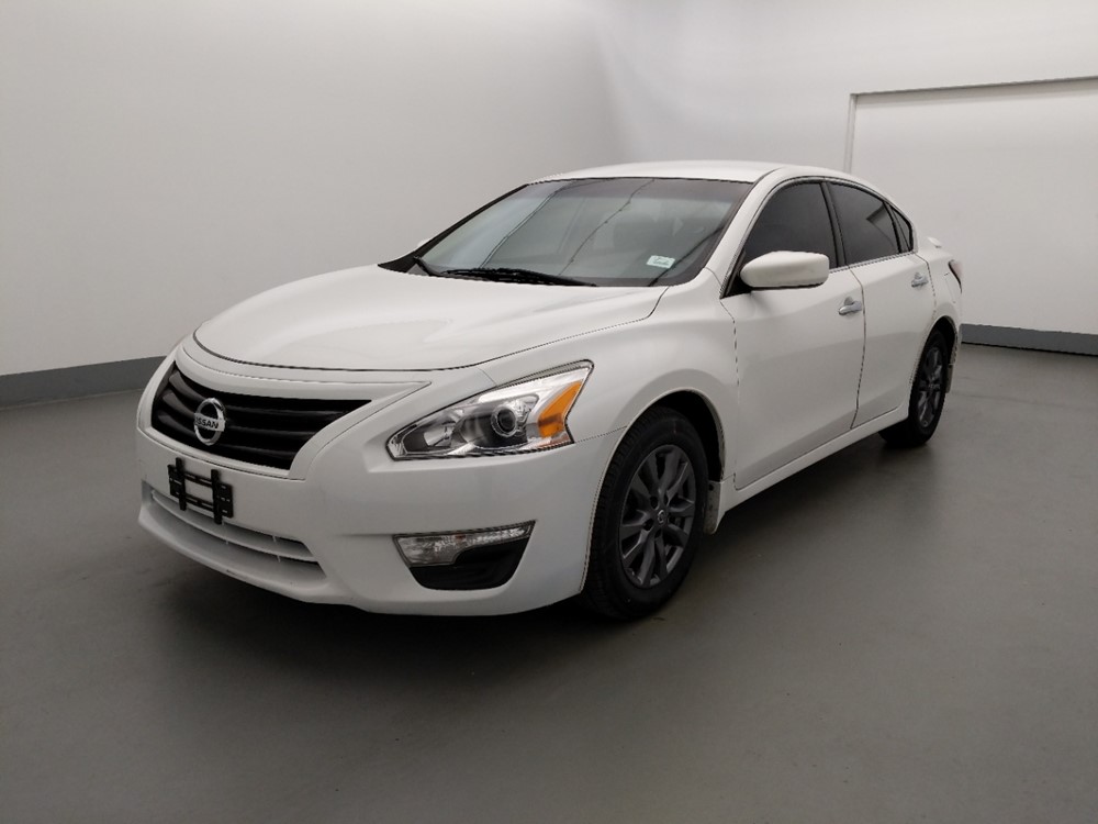 Used 2015 Nissan Altima Driver Front Bumper