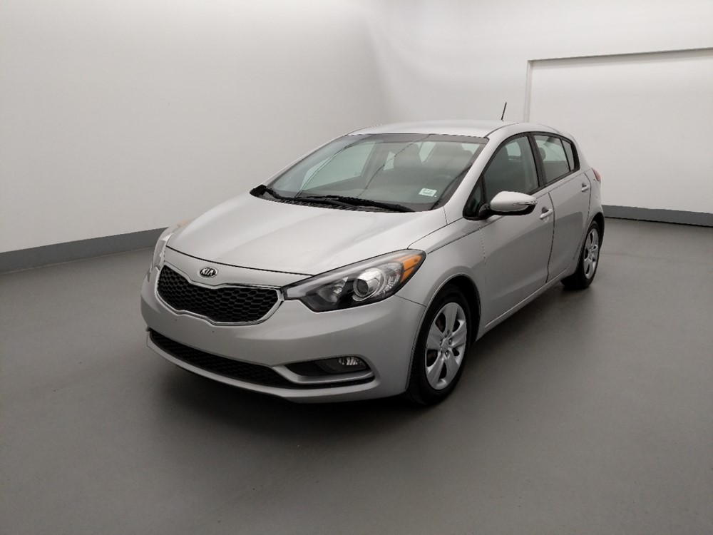 Used 2016 Kia Forte5 Driver Front Bumper