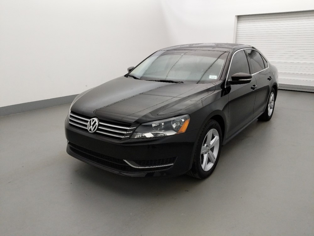 Used 2015 Volkswagen Passat Driver Front Bumper