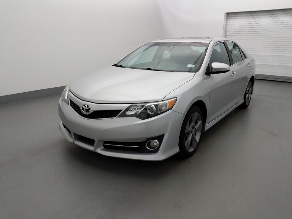 Used 2012 Toyota Camry Driver Front Bumper