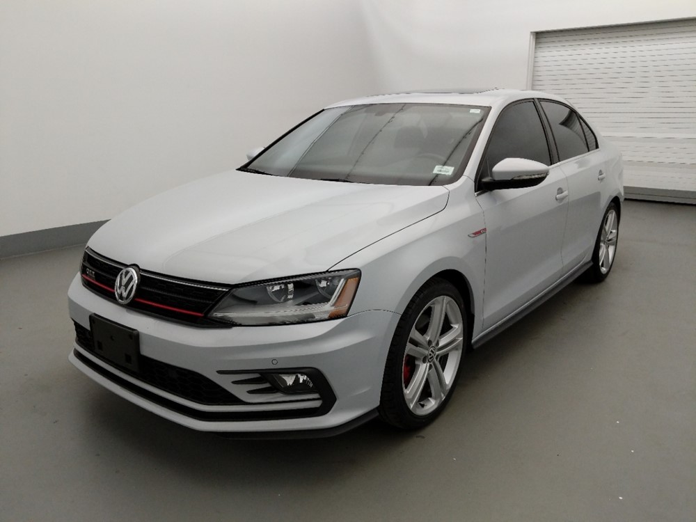 Used 2017 Volkswagen Jetta Driver Front Bumper