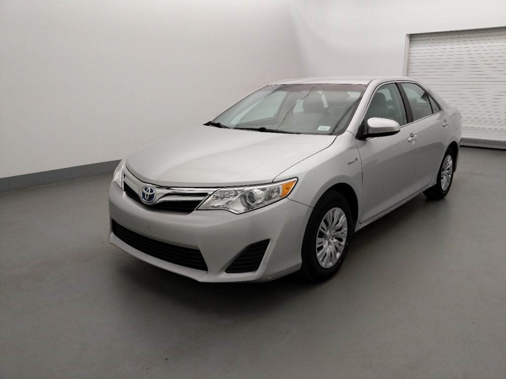 Used 2012 Toyota Camry Driver Front Bumper