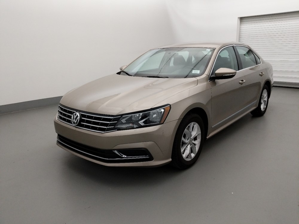 Used 2016 Volkswagen Passat Driver Front Bumper