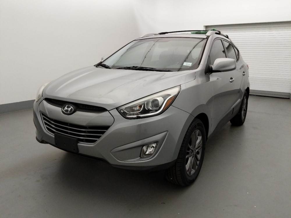 Used 2014 Hyundai Tucson Driver Front Bumper