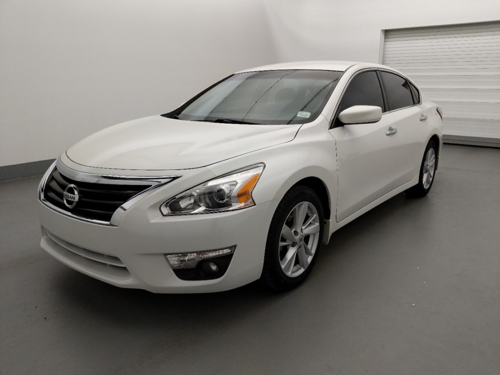 Used 2015 Nissan Altima Driver Front Bumper