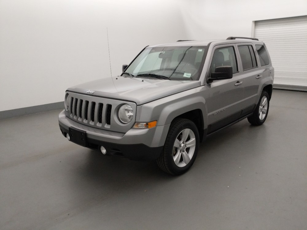 Used 2016 Jeep Patriot Driver Front Bumper