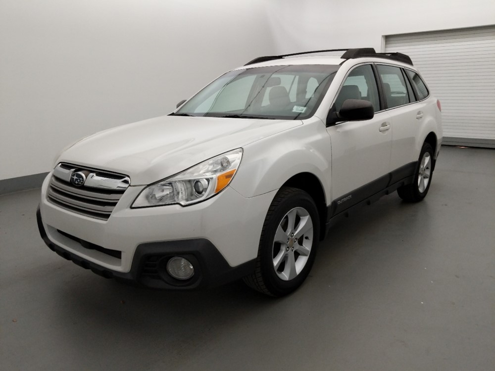 Used 2014 Subaru Outback Driver Front Bumper