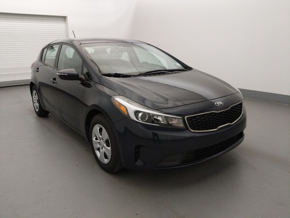 Used 2017 Kia Forte5 Driver Front Bumper