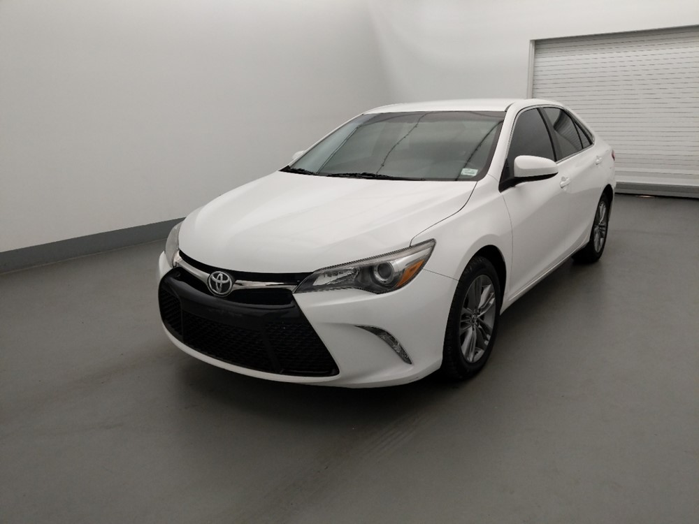 Used 2015 Toyota Camry Driver Front Bumper