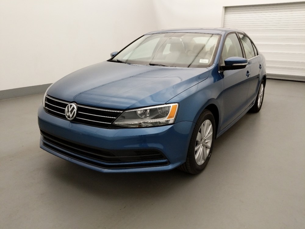 Used 2016 Volkswagen Jetta Driver Front Bumper