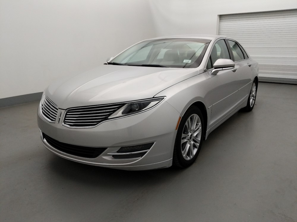 Used 2013 Lincoln MKZ Driver Front Bumper